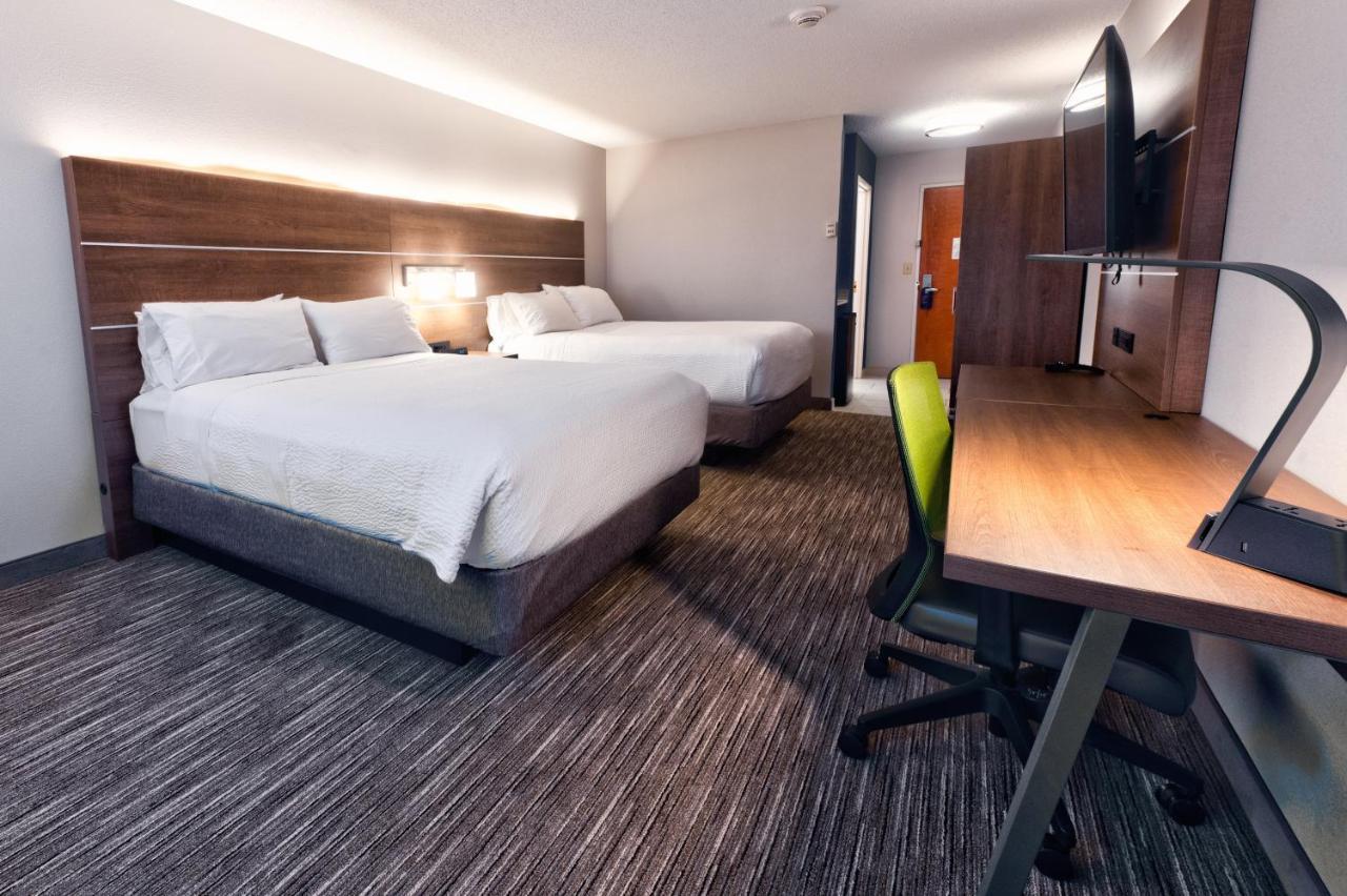 Holiday Inn Express Hotel & Suites Goshen By Ihg Dış mekan fotoğraf