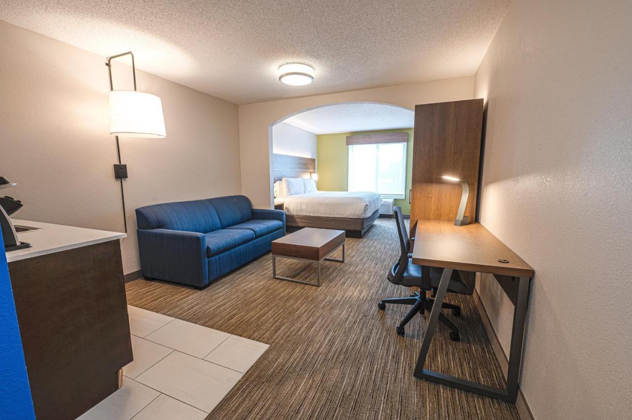 Holiday Inn Express Hotel & Suites Goshen By Ihg Dış mekan fotoğraf
